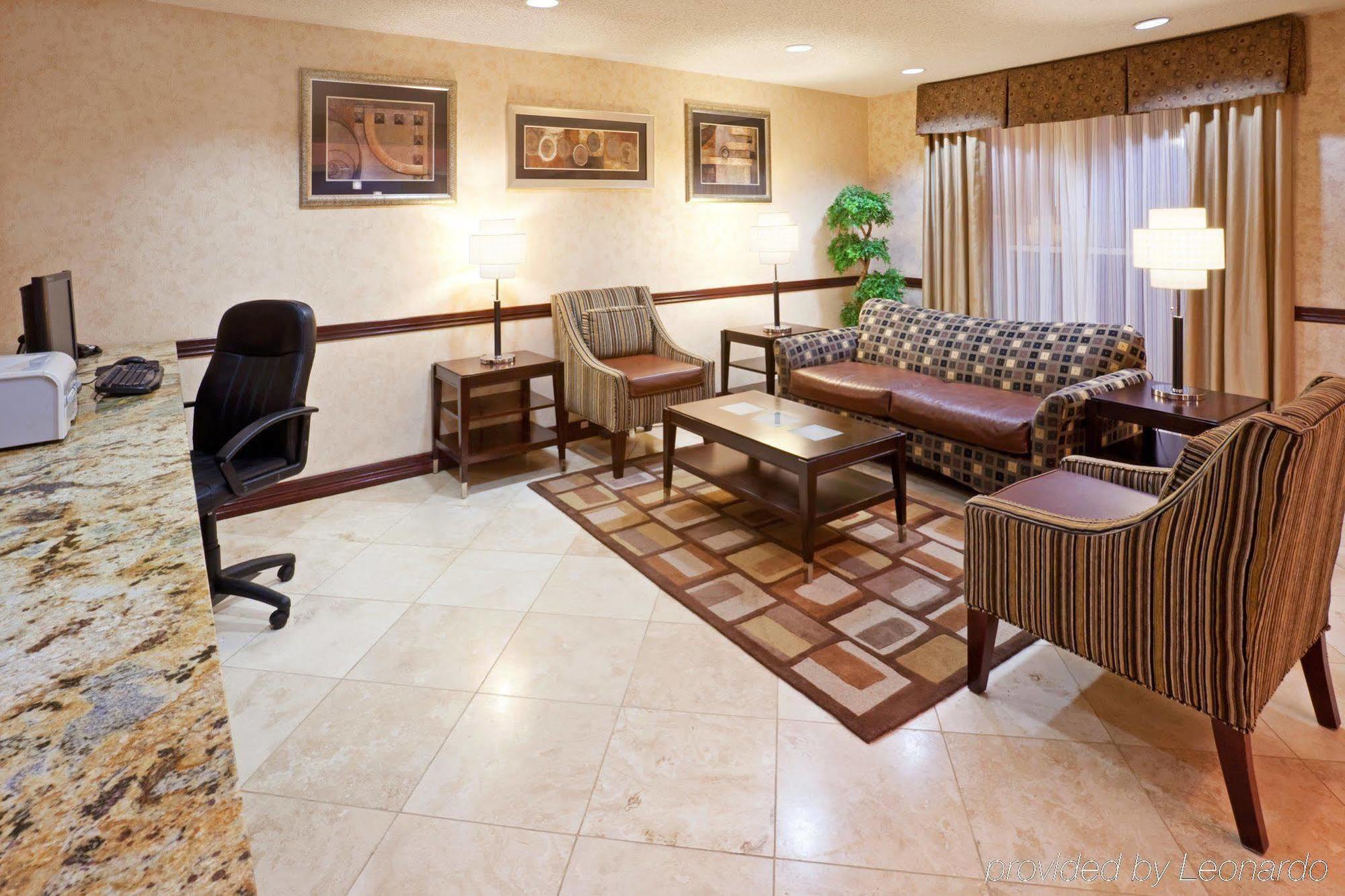 Holiday Express & - Park Central Northeast By Ihg