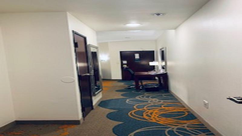 Holiday Express & - Park Central Northeast By Ihg Dallas