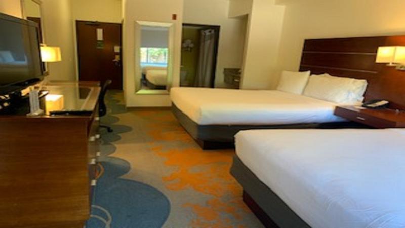 Holiday Express & - Park Central Northeast By Ihg Hotel