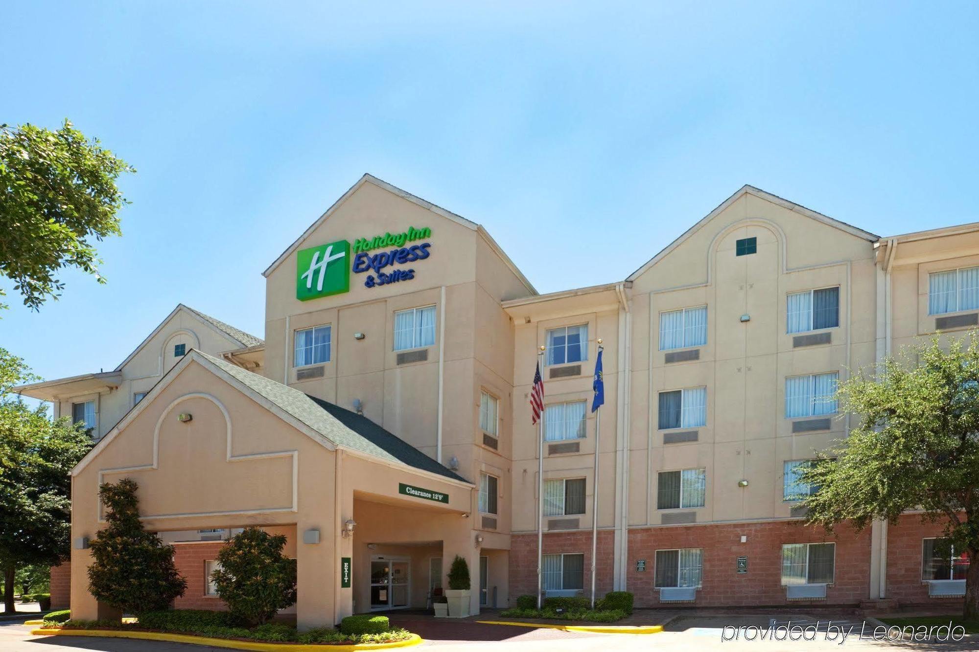 Hotel Holiday Express & - Park Central Northeast By Ihg 3*